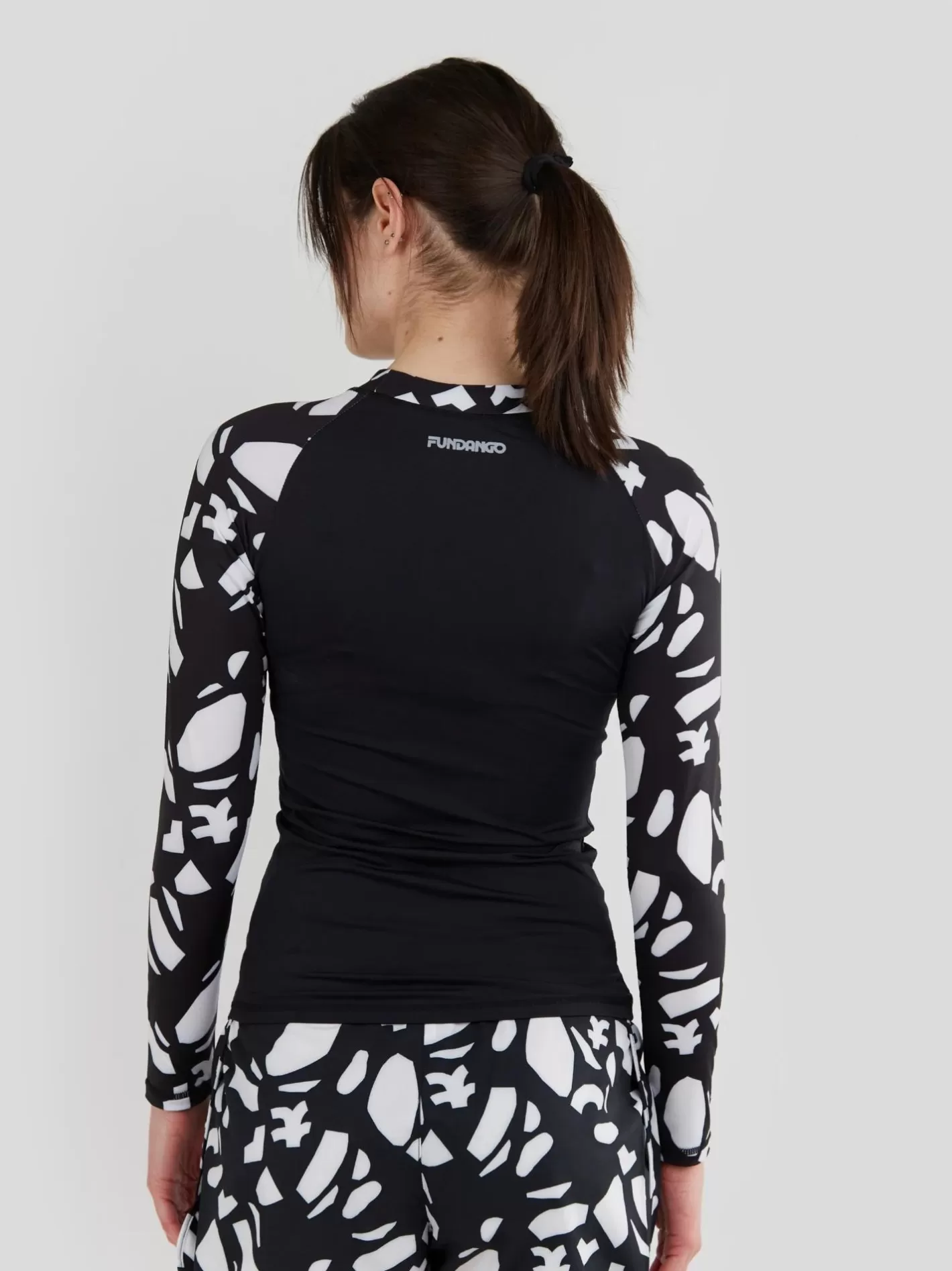 Lycra^Fundango Joyce Long Sleeve Rashguard Black